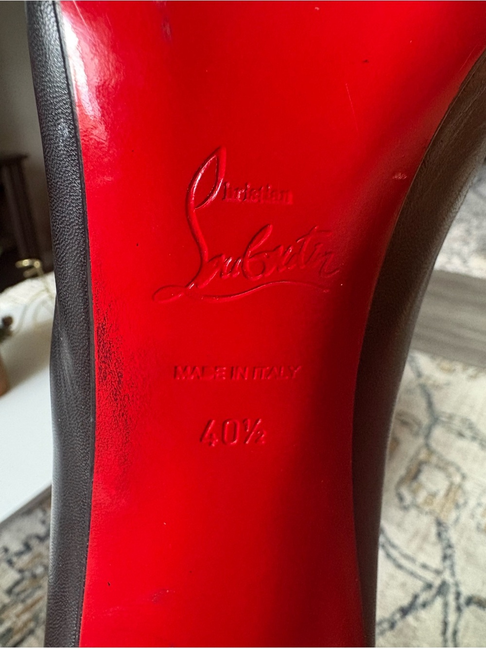 Christian Louboutin Black Leather Pointed-Toe Pumps with Red Sole - Picture 2 of 4
